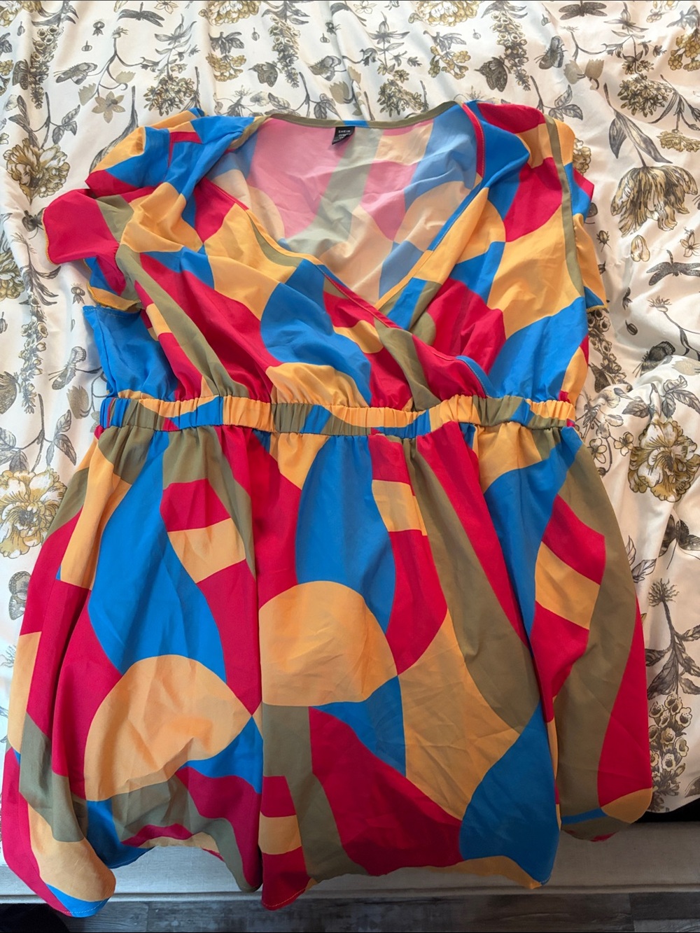 Multicolor Abstract Print V-Neck Women's dress 👗